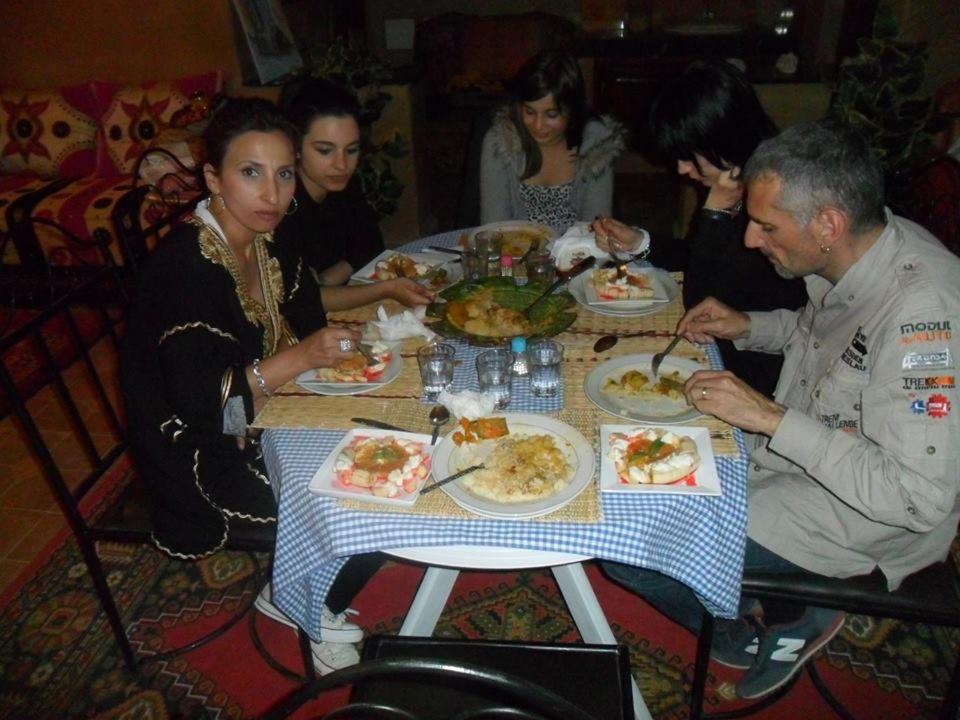 Maison D'Hotes Ghalil Tajda Esterno foto