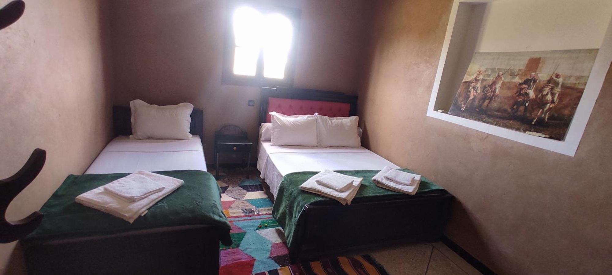 Maison D'Hotes Ghalil Tajda Esterno foto