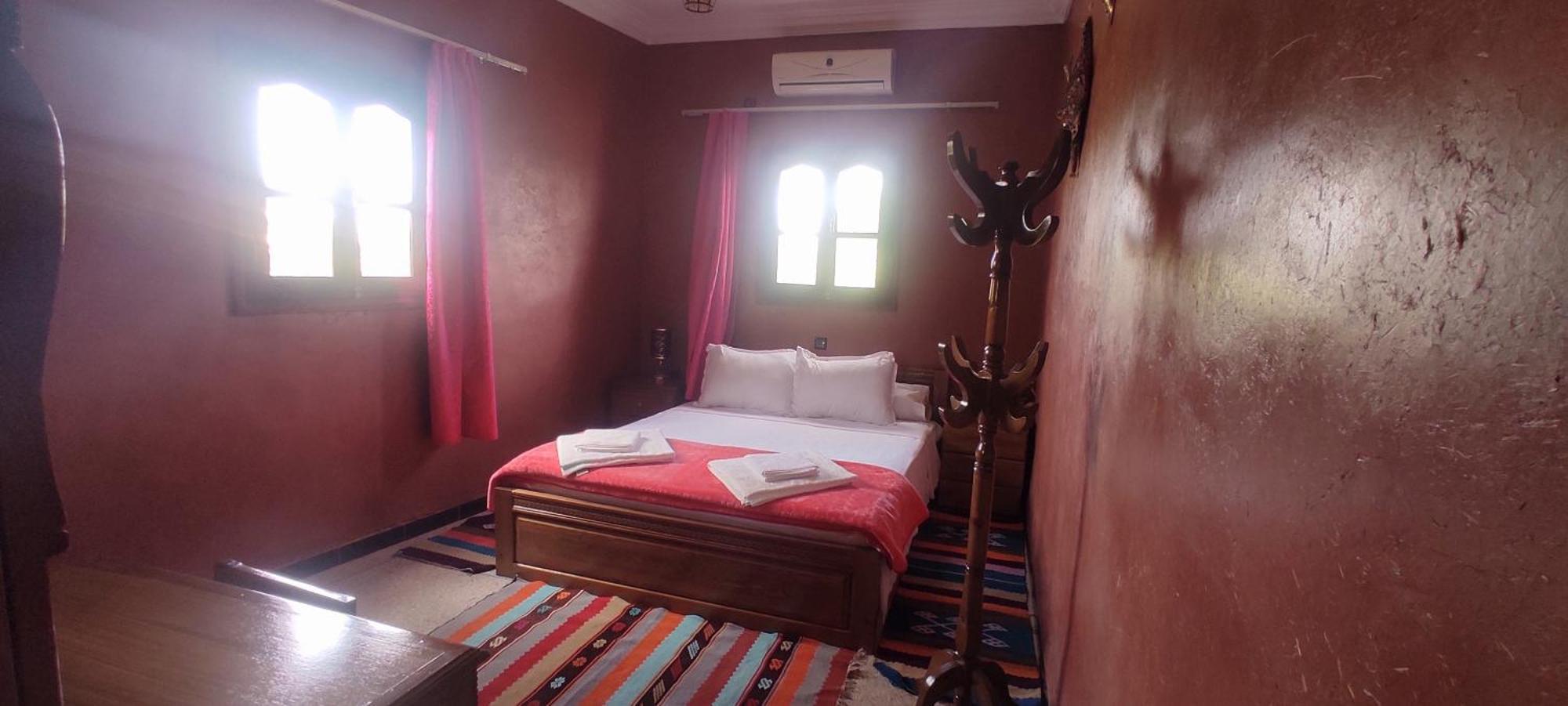 Maison D'Hotes Ghalil Tajda Esterno foto