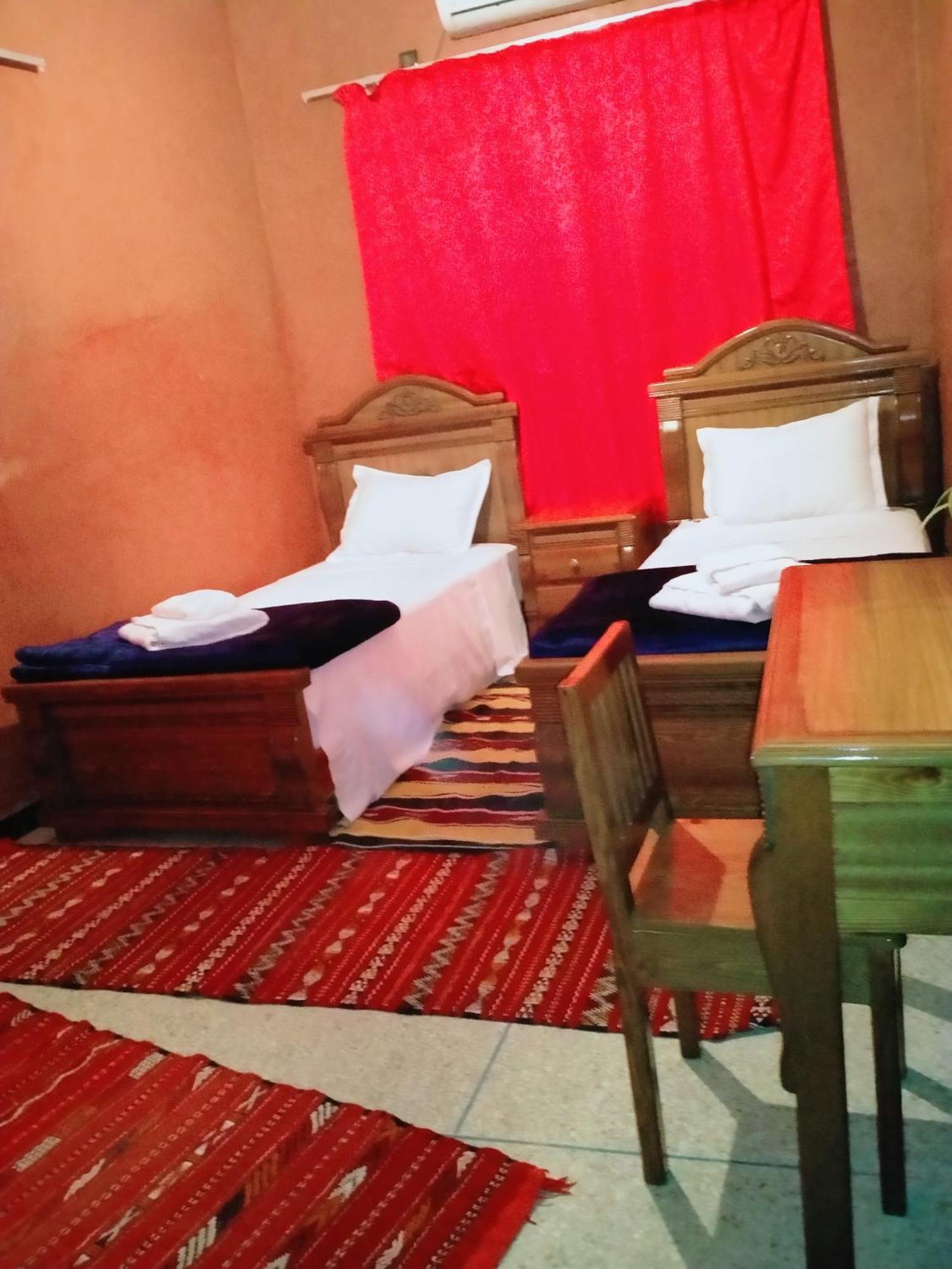 Maison D'Hotes Ghalil Tajda Esterno foto